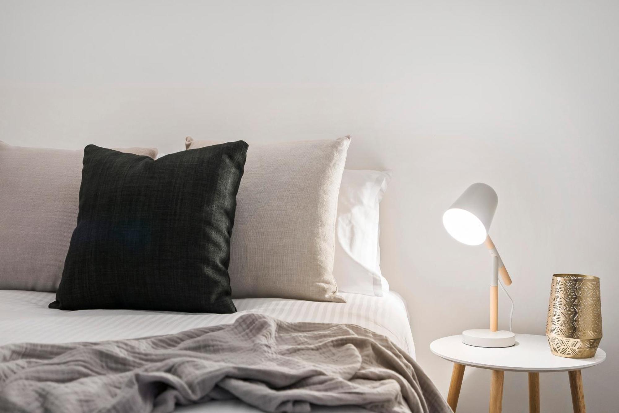 Complete Host Leopold Apartments Мелбърн Екстериор снимка