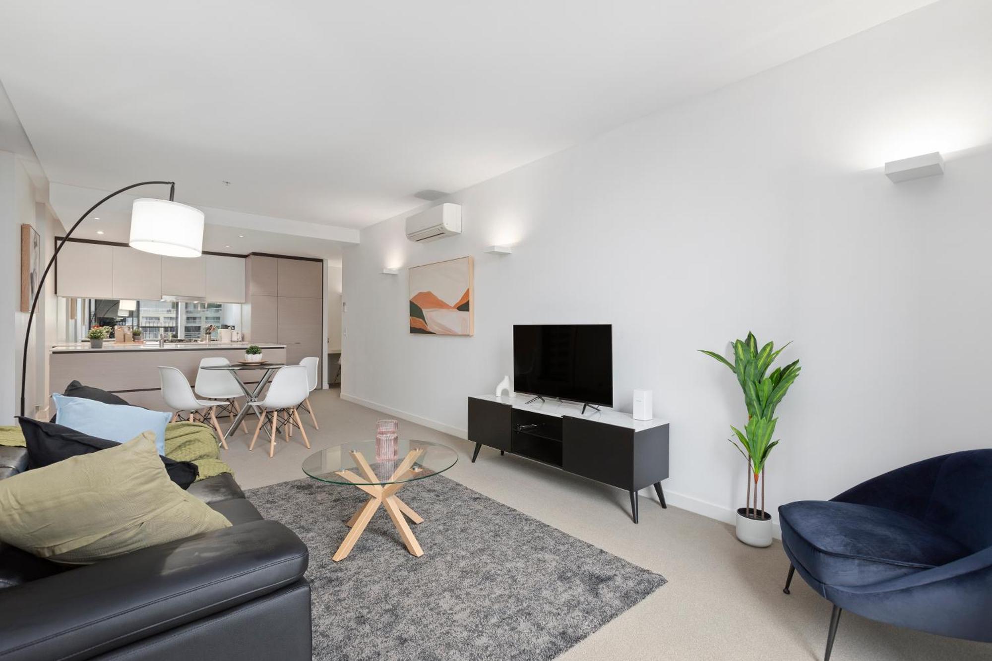 Complete Host Leopold Apartments Мелбърн Стая снимка